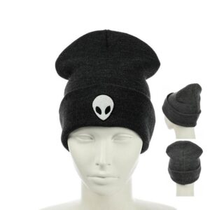 Шапка молодежная с вышивкой NC 032