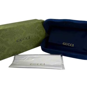 Твердый футляр для очков